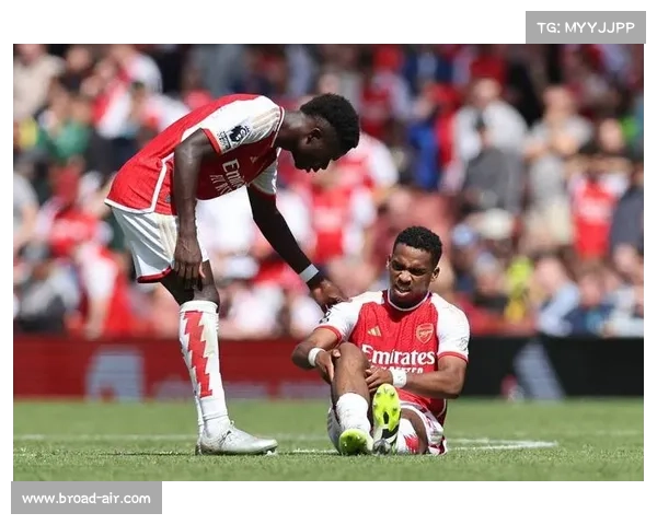 阿森纳时隔13年重返香港 与热刺上演北伦敦德比首场较量 阿森纳时隔13年重返香港 与热刺上演北伦敦德比首场较量