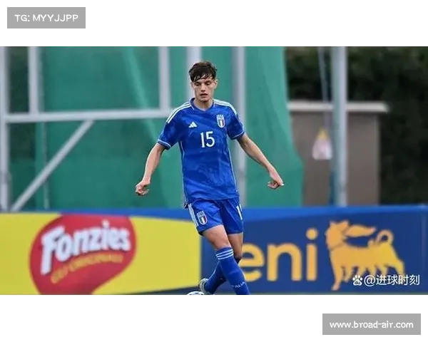 帕尔马后卫莱奥尼:毕业考挑战超越球场艰难 帕尔马后卫莱奥尼:毕业考挑战超越球场艰难